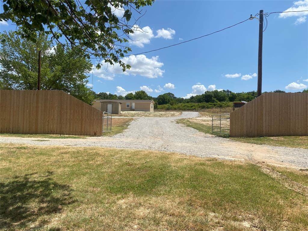 3726 N Us Hwy 287 - Photo 1