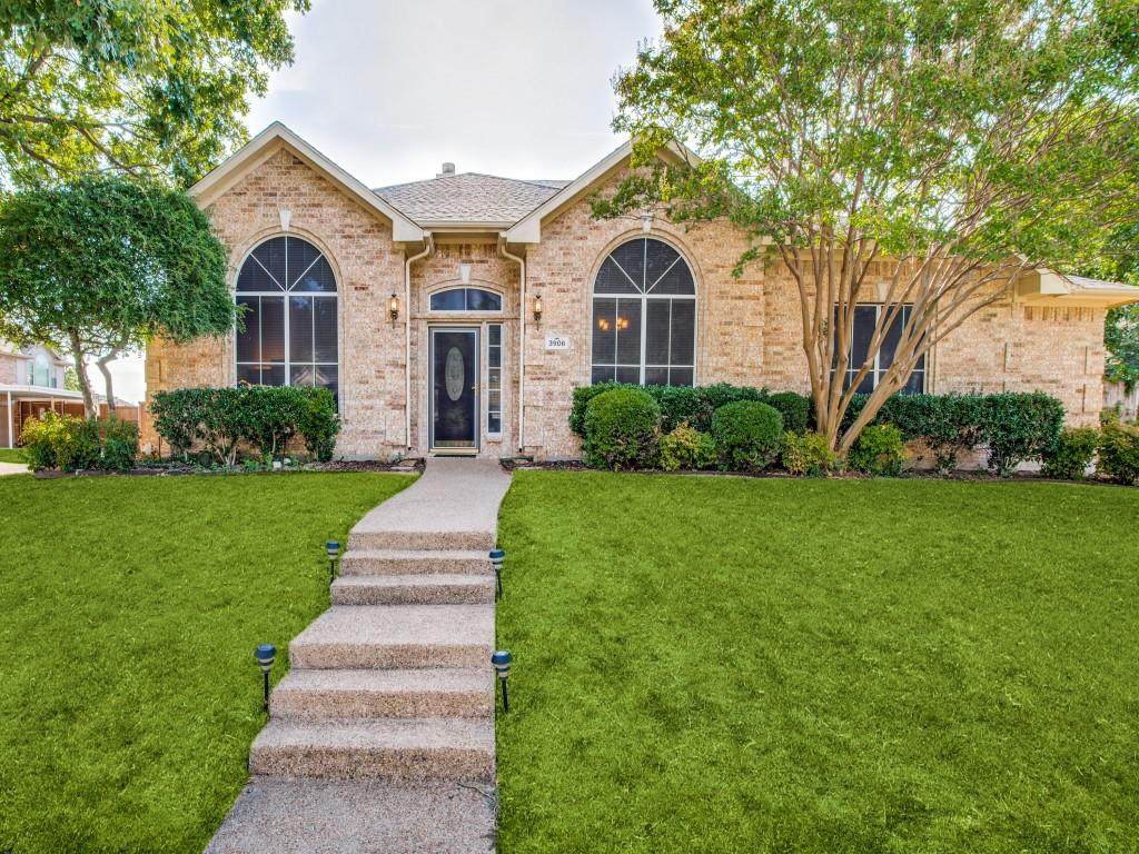 3906 Ridgecrest Avenue - Photo 1
