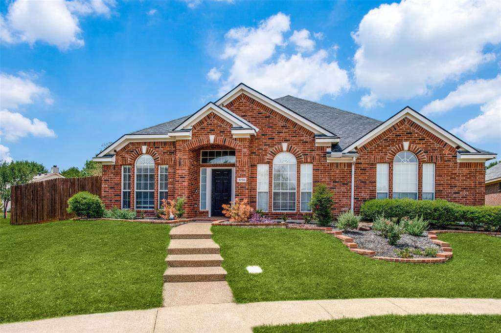 3708 Bayberry Court - Photo 1
