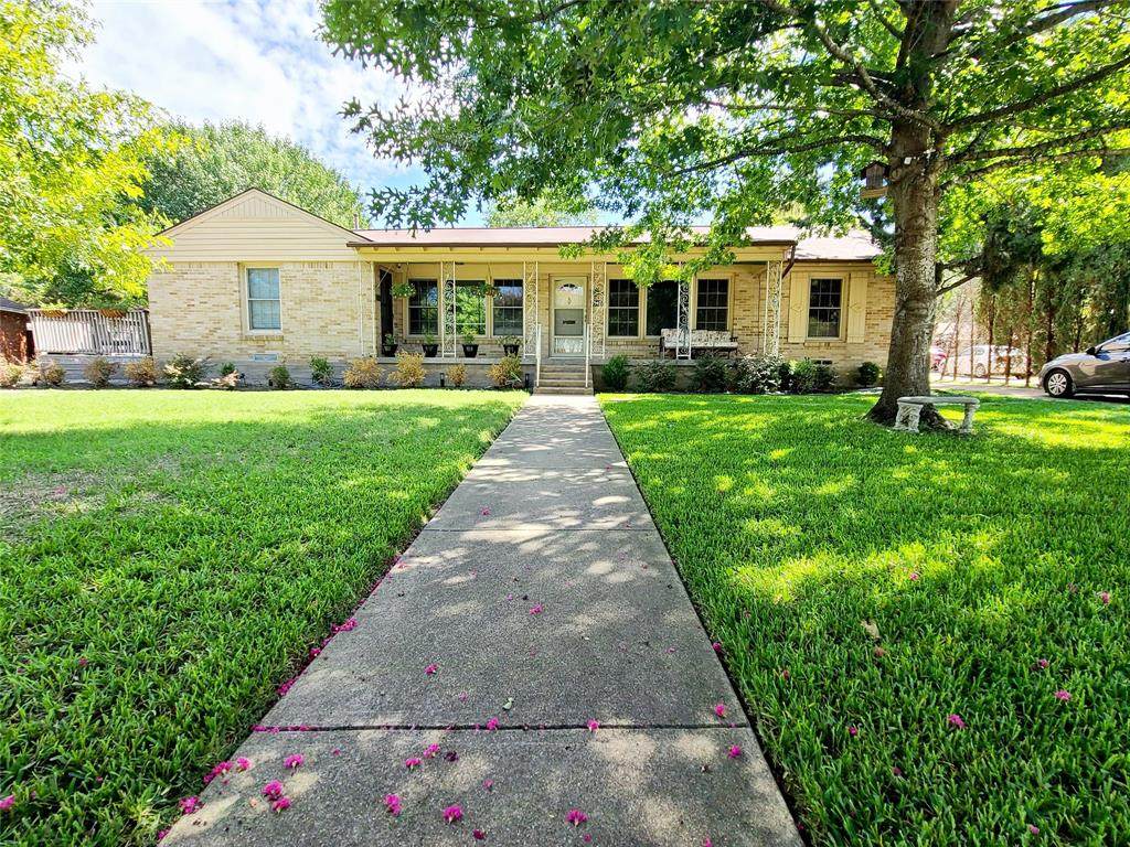 9342 San Fernando Way - Photo 1