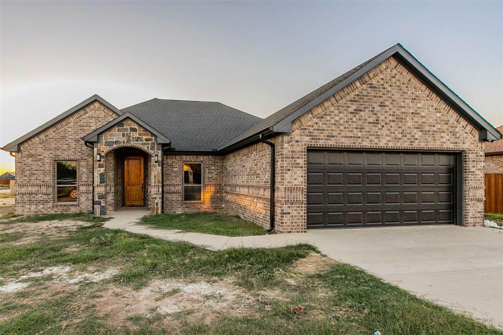 2114 Cole Street - Photo 1