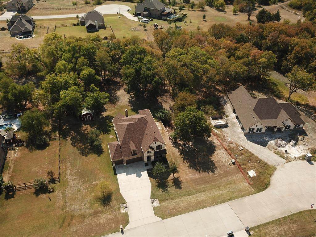 107 Meadow View Drive - Photo 1