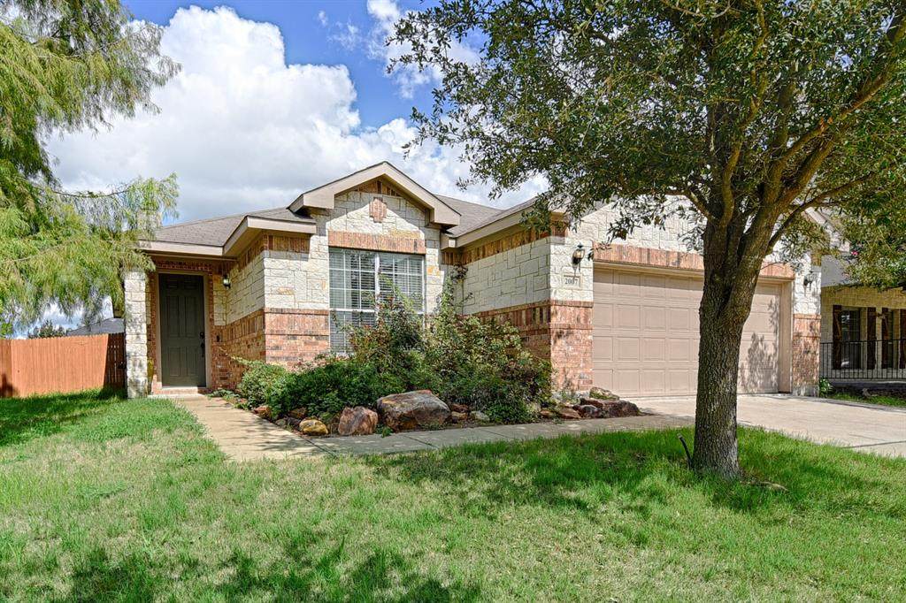 2007 Stonewood Court - Photo 1