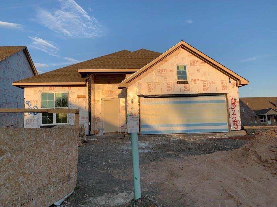 3220 Greymoore Drive - Photo 1