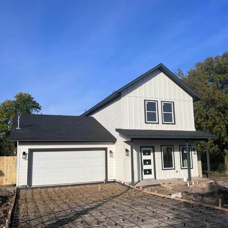 1208 Edgar Street - Photo 1