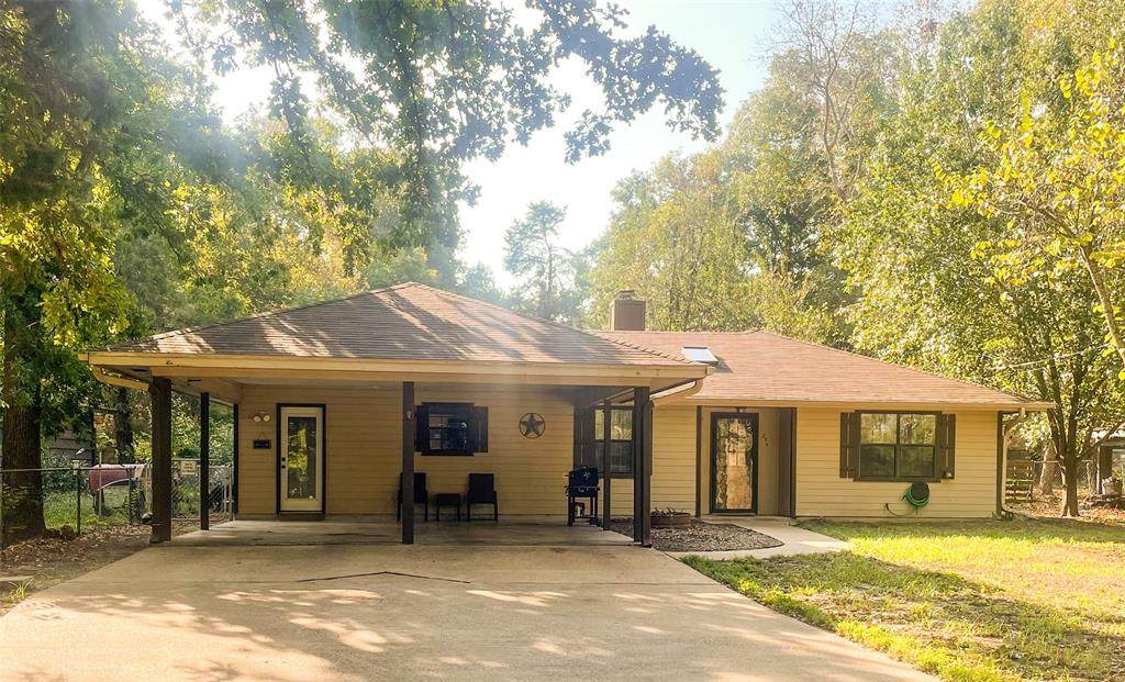 274 Callender Lake Drive - Photo 1