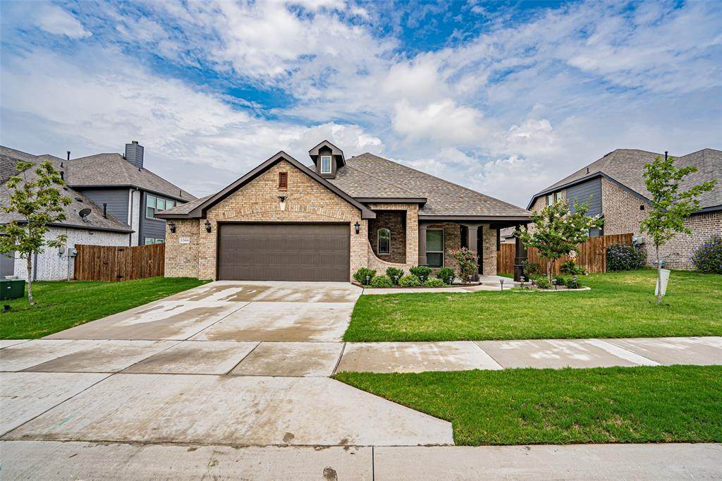 1044 Kingston Drive - Photo 1