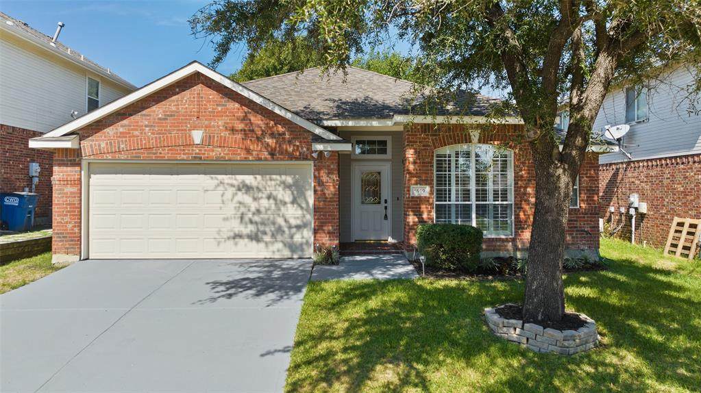 5919 Vista Glen Lane - Photo 1