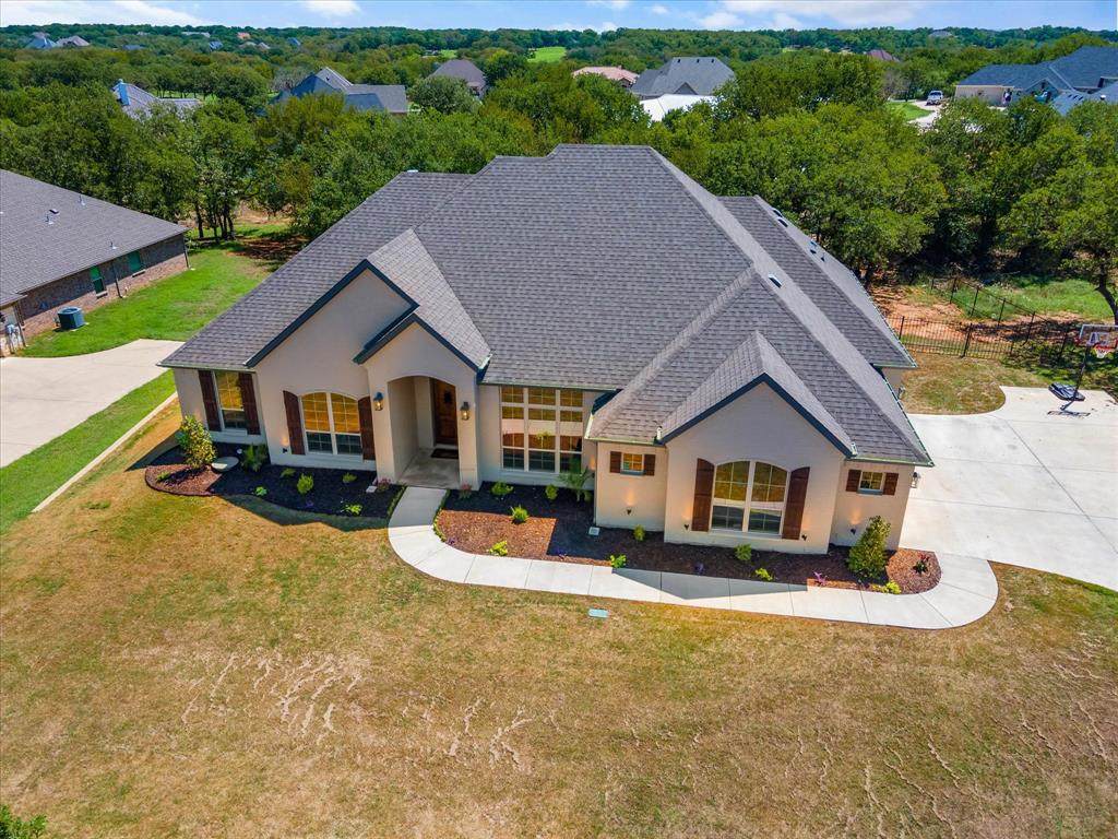 261 Sugartree Circle - Photo 1