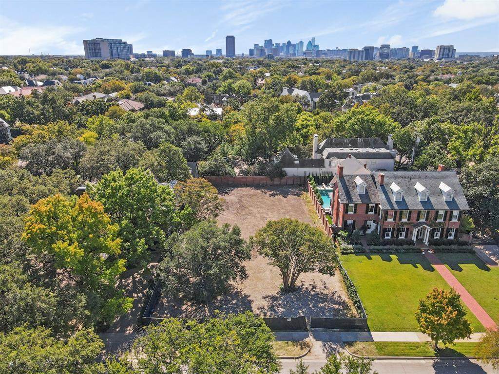 3639 Beverly Drive - Photo 1