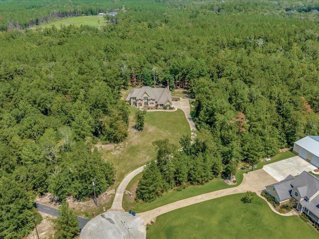 210 Autumn Lake Drive - Photo 1