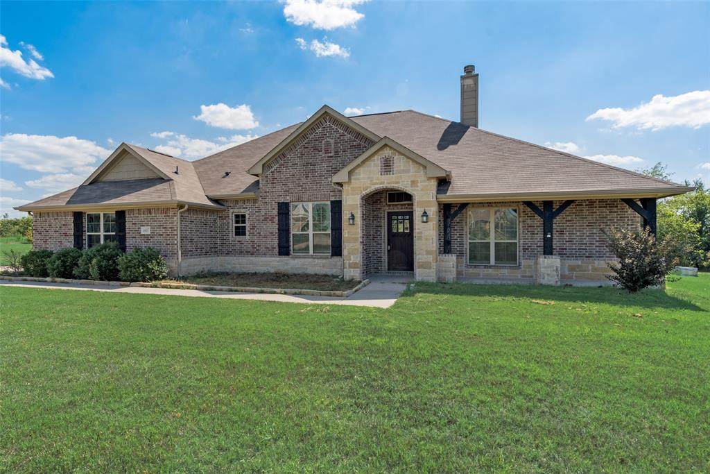 1607 Yahweh Street - Photo 1