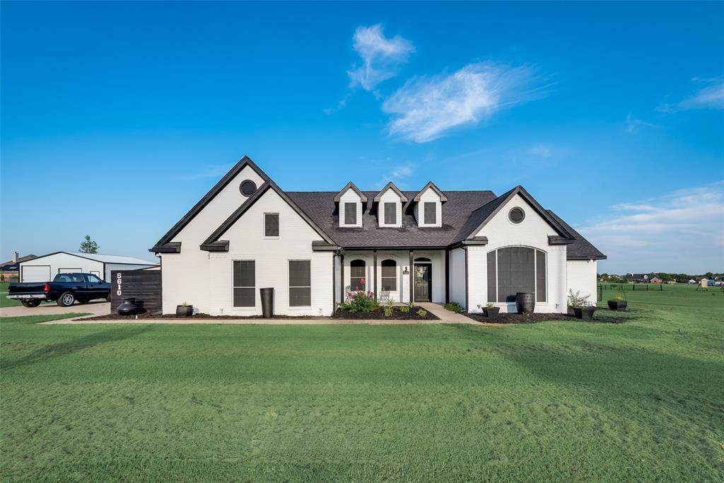 5610 Plainview Road - Photo 1