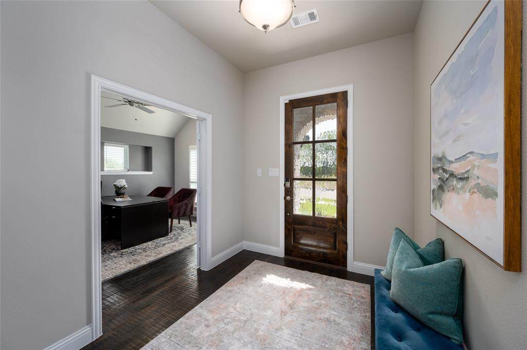 4330 Rowling Avenue - Photo 1