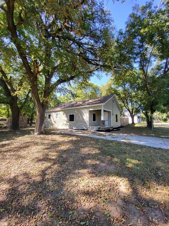 206 Buffalo Street - Photo 1