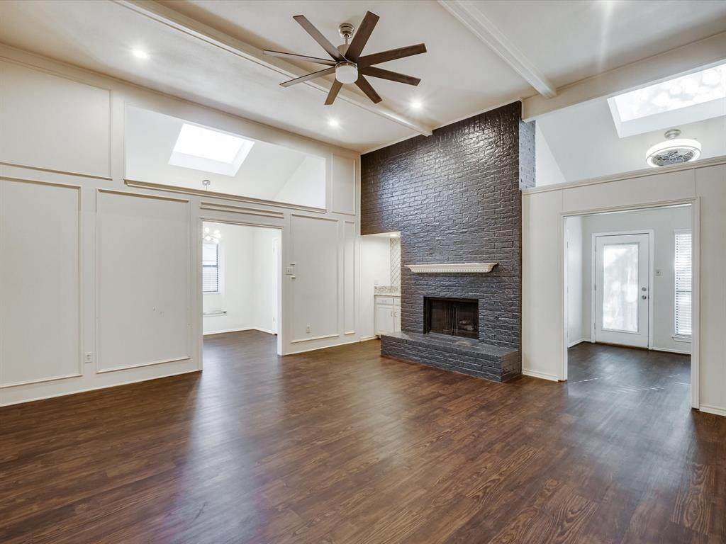 653 Raven Lane - Photo 1