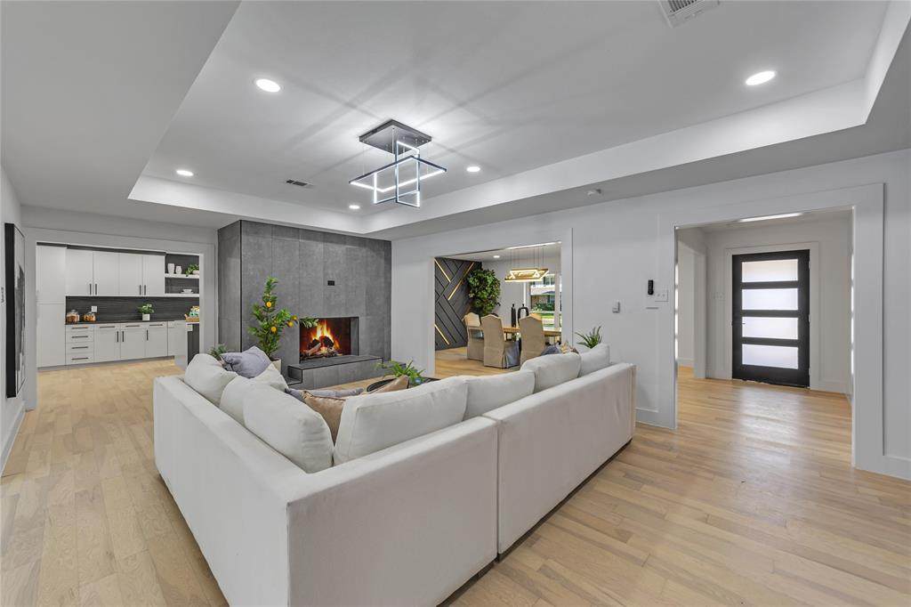 3732 Vinecrest Drive - Photo 1