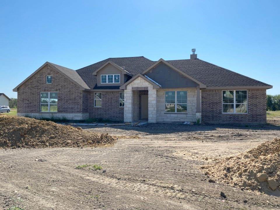 2513 Southern Oak Trail - Photo 1