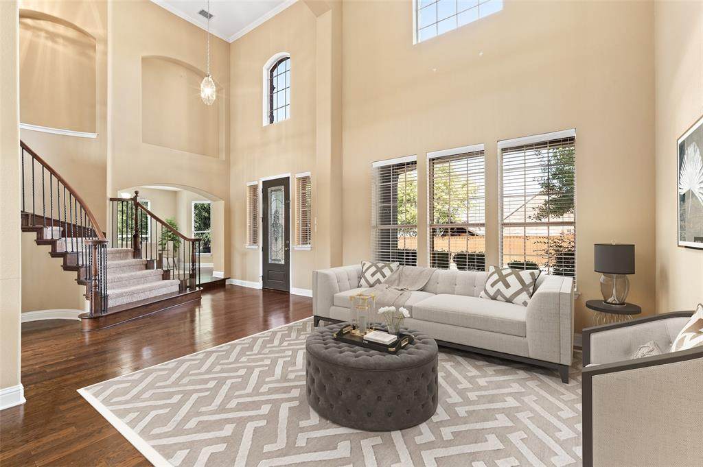 1710 Mapleleaf Drive - Photo 1