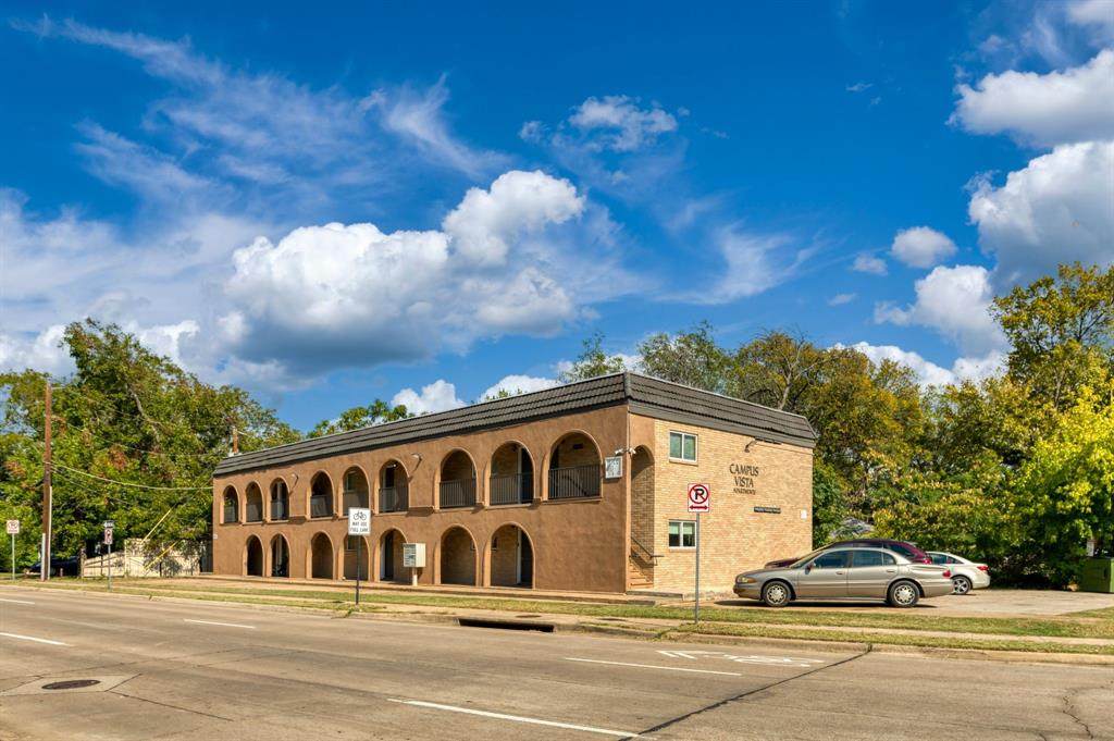 811 Mesquite Street - Photo 1