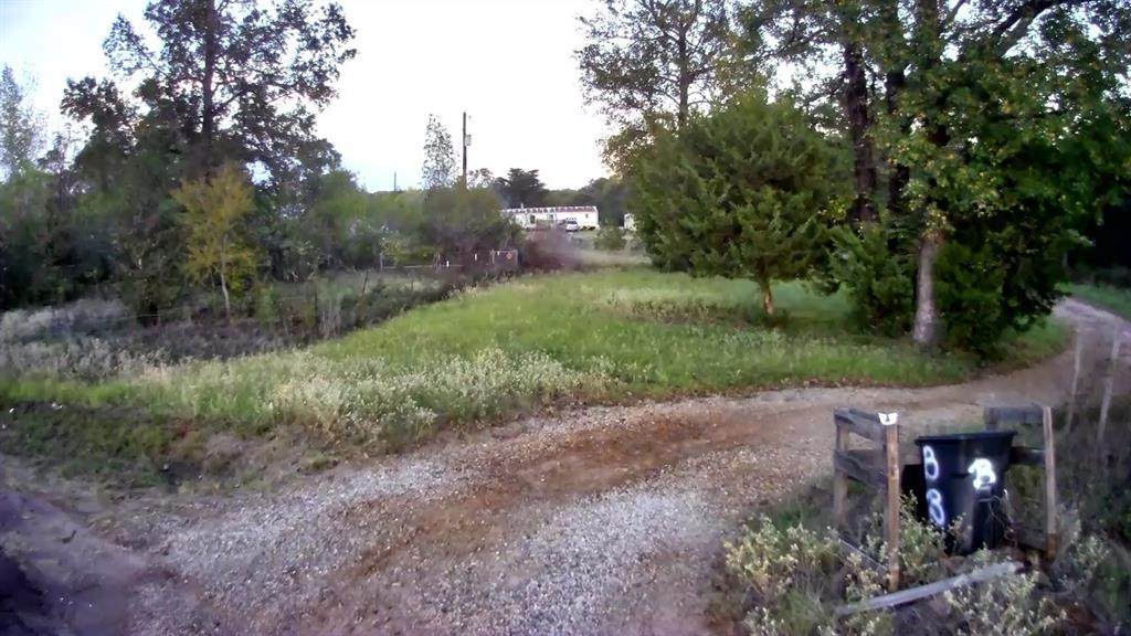 15510 Wisteria - Photo 1
