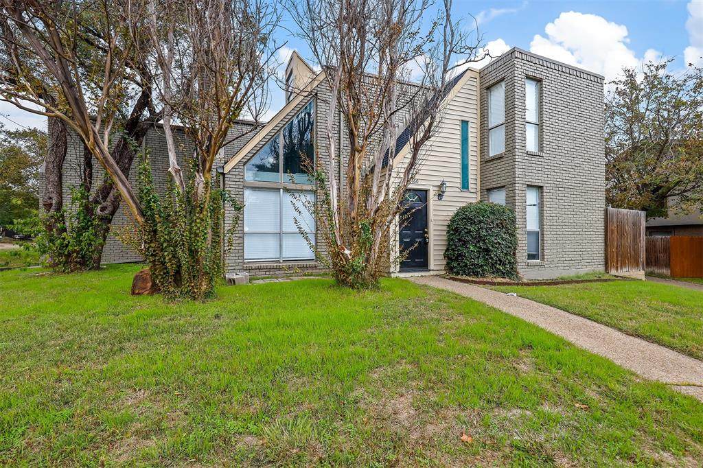 2160 Fleur De Lis Court - Photo 1