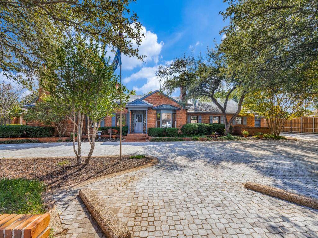 5322 Stonegate Road - Photo 1