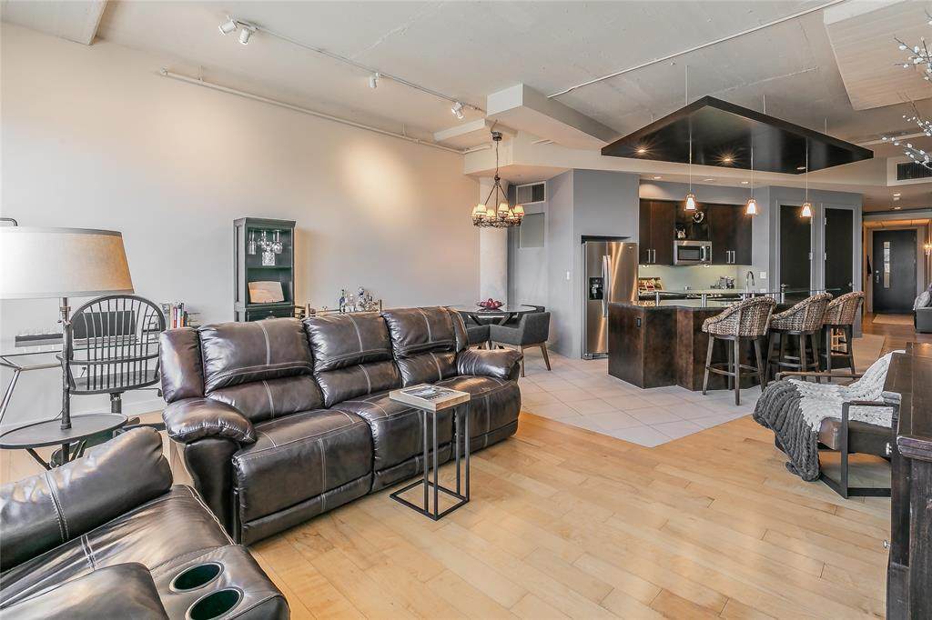 2600 7th Street - Photo 1