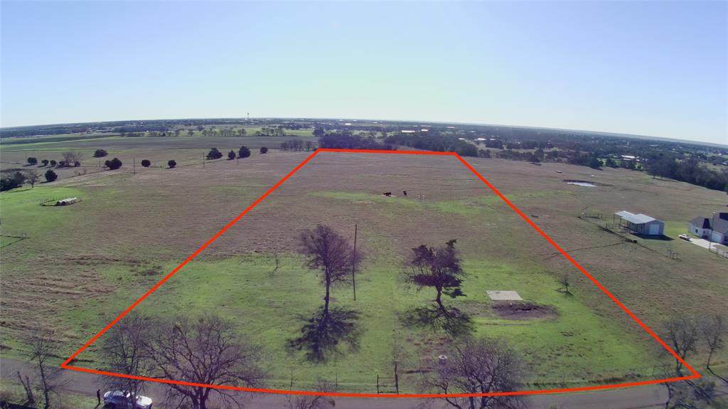 989 Hoyt Road - Photo 1