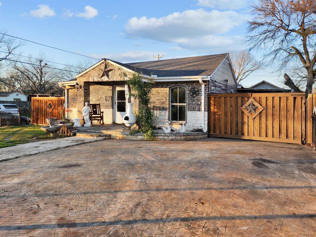 3701 Forbes Street - Photo 1