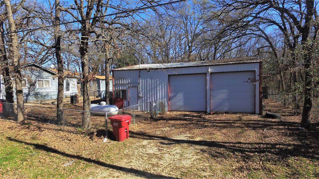 224 West Lane - Photo 1