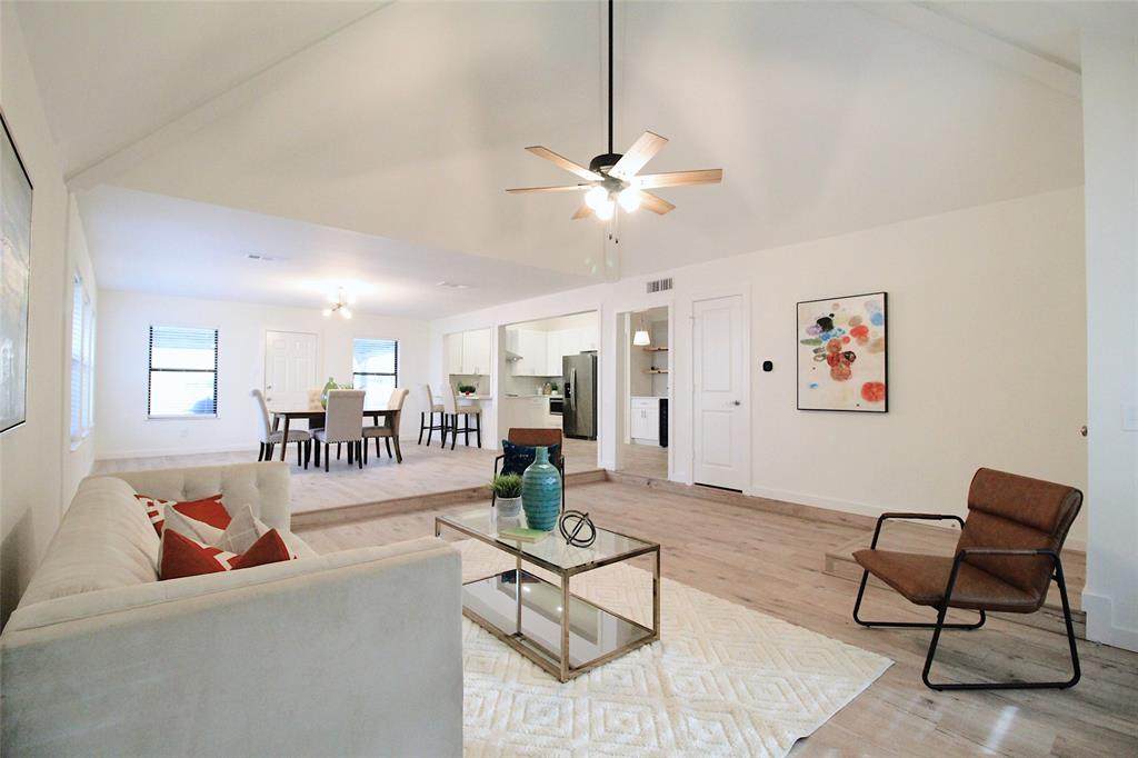 2899 Elsinor Drive - Photo 1