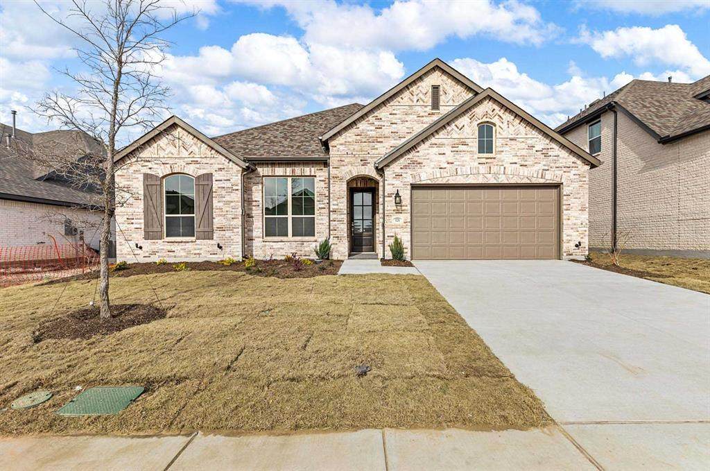 1231 Stoneleigh Place - Photo 1