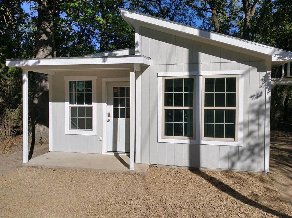 236 Mustang Drive - Photo 1