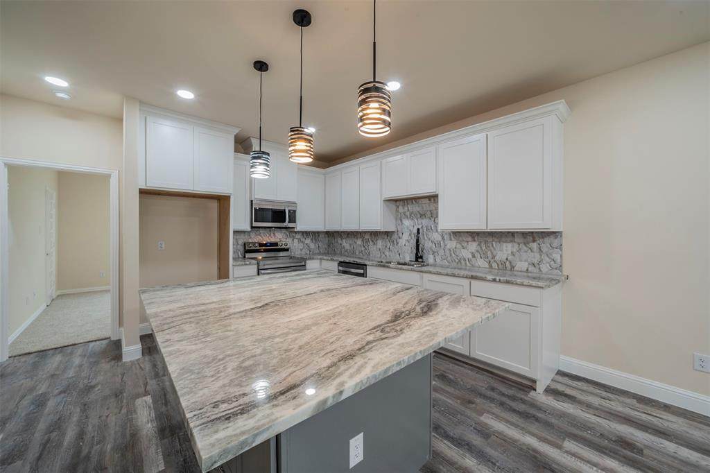 1605 Mignon Drive - Photo 1