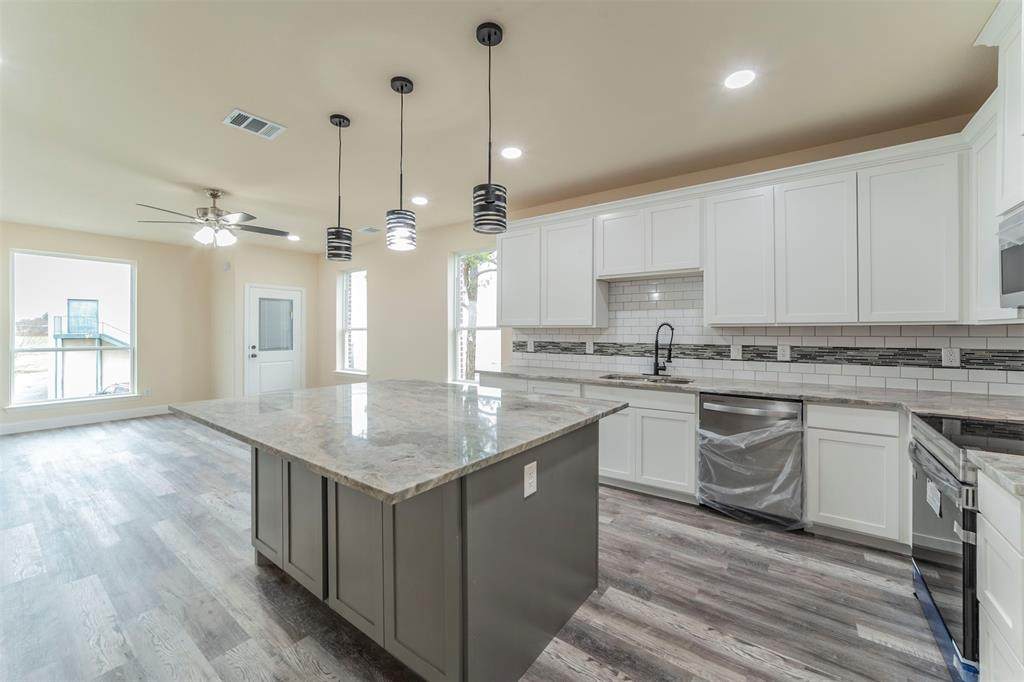 1601 Mignon Drive - Photo 1