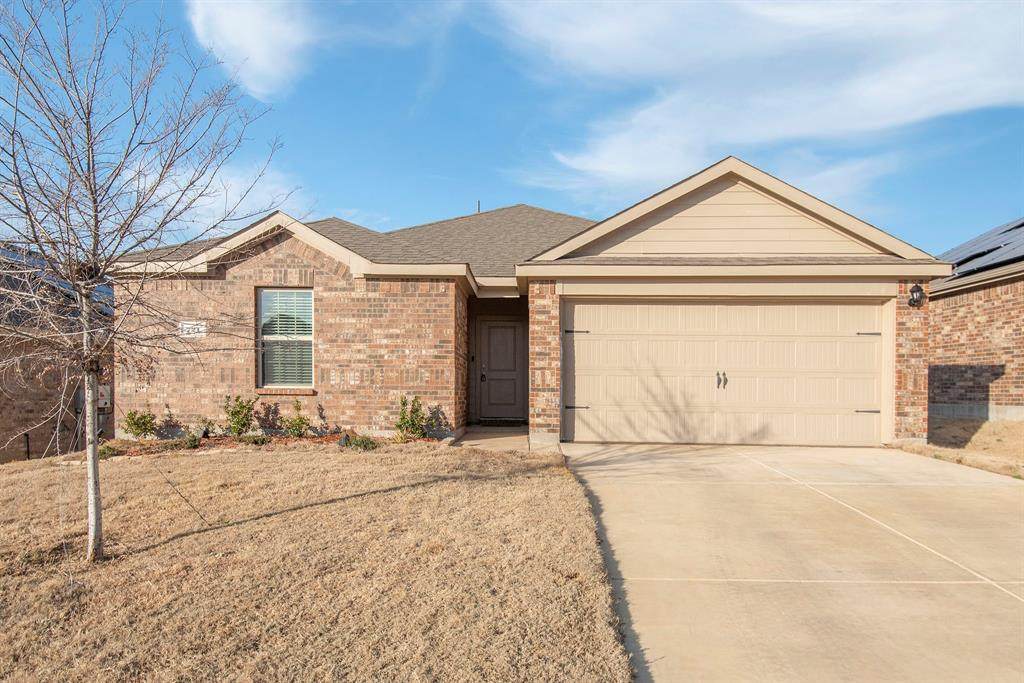 721 Fueller Drive - Photo 1