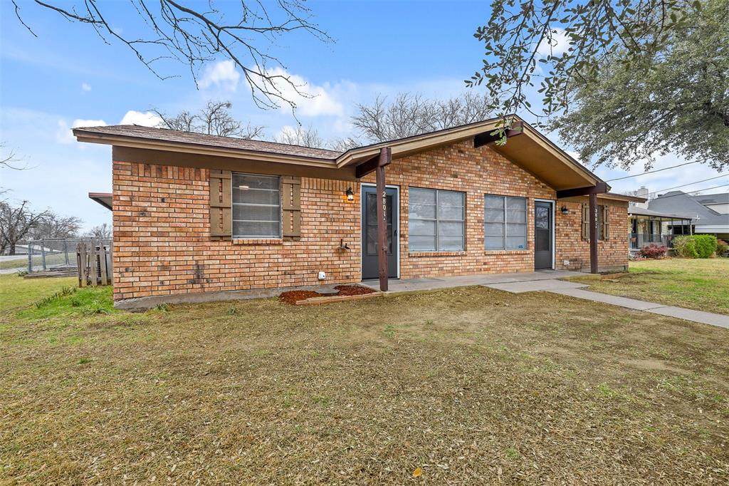 2801 Skyline Drive - Photo 1