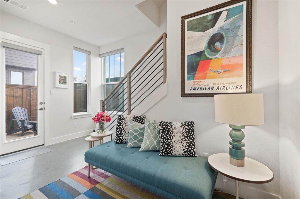 625 Tyler Street - Photo 1