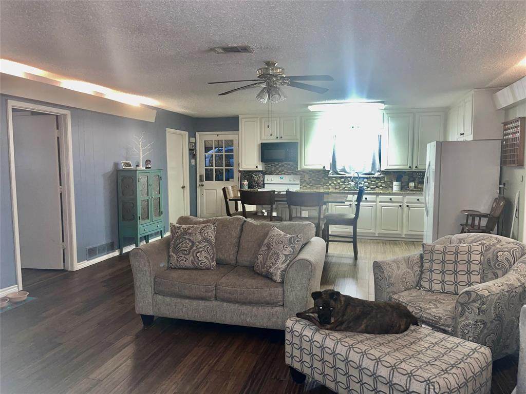 243 Shoreline Drive - Photo 1