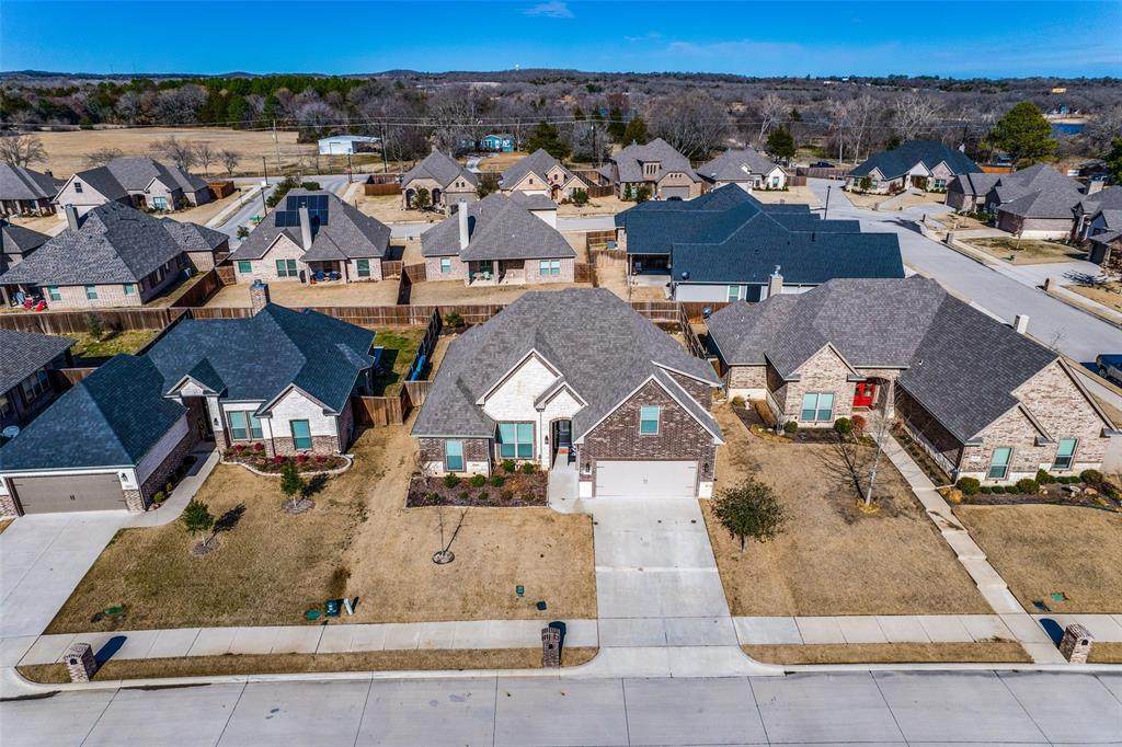 3650 Rosewood - Photo 1