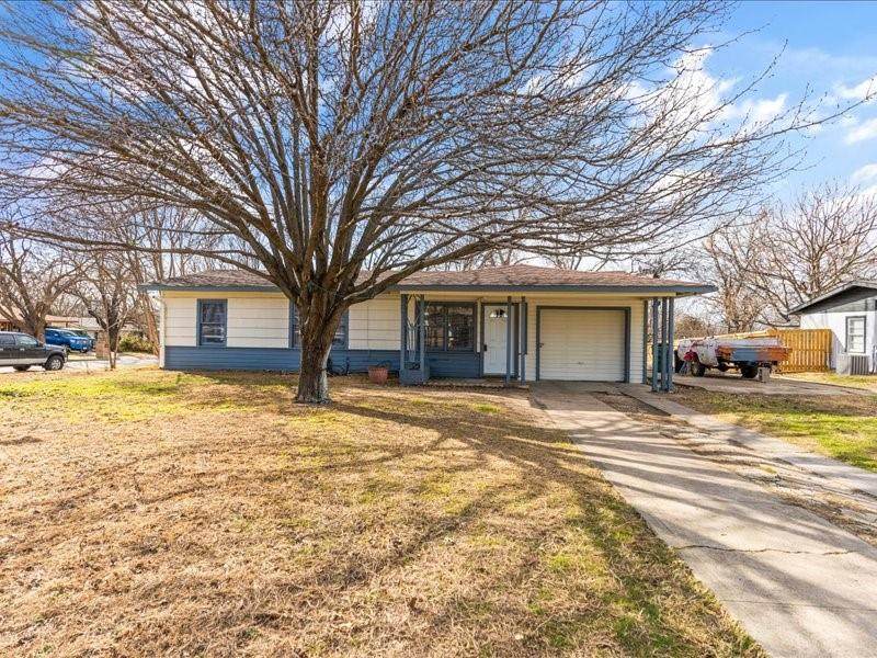 624 Browning Drive - Photo 1
