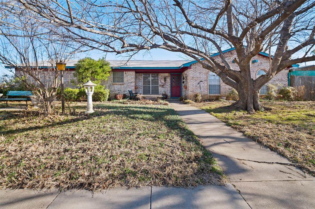 330 Linda Drive - Photo 1
