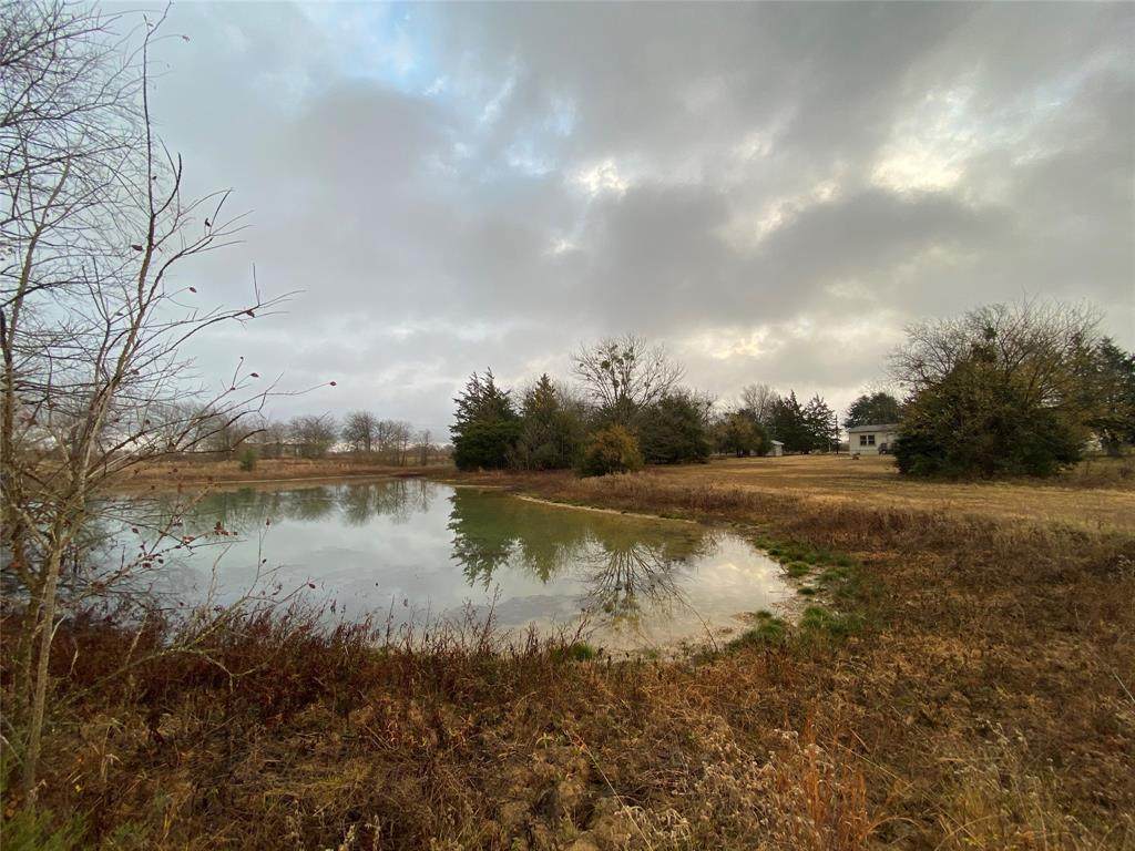 1140 County Road 2332 - Photo 1