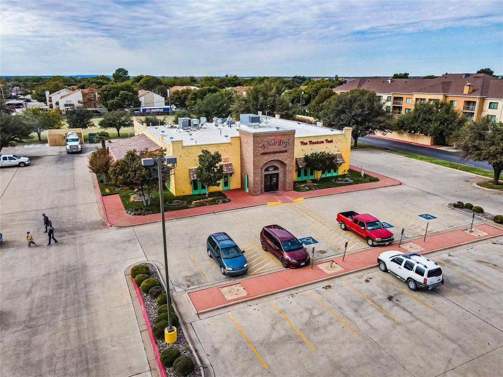 4400 Ridgemont Drive - Photo 1