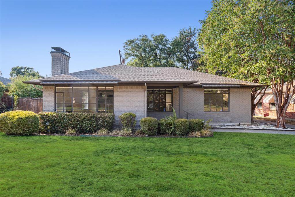 4605 Rockaway Drive - Photo 1