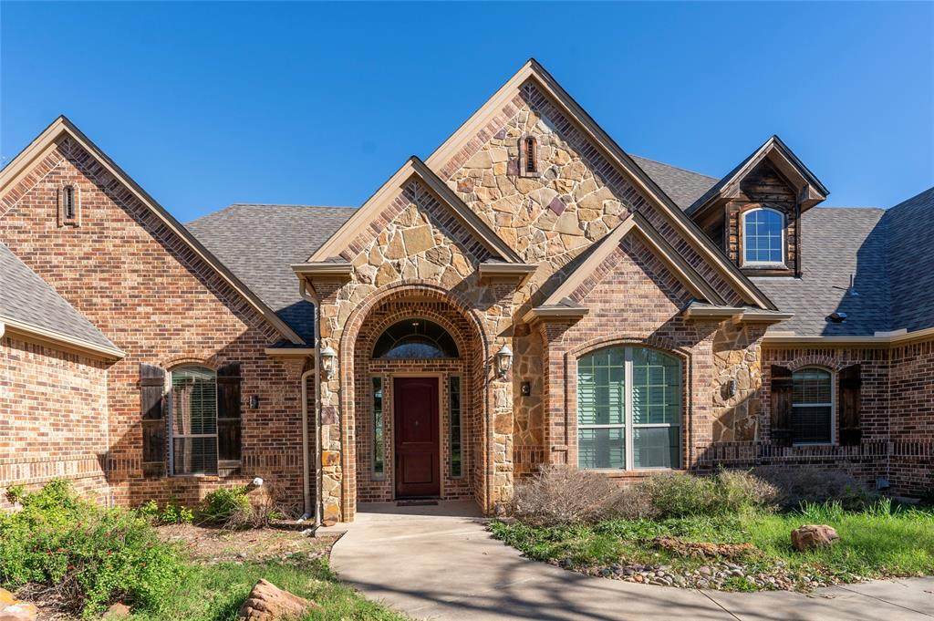 818 Farris Road - Photo 1