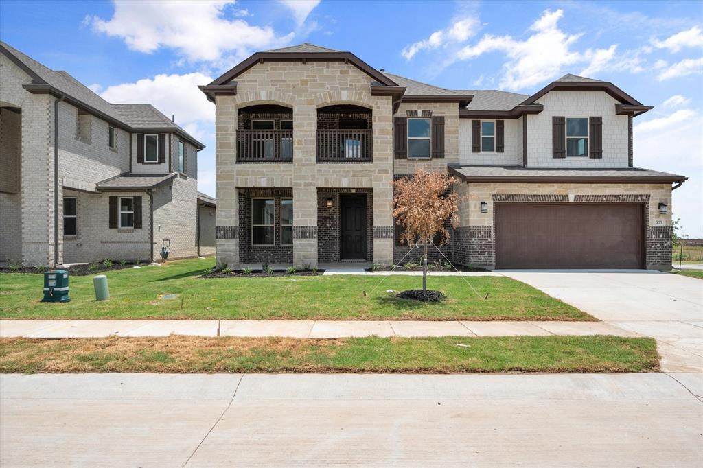 309 Laurel Drive - Photo 1