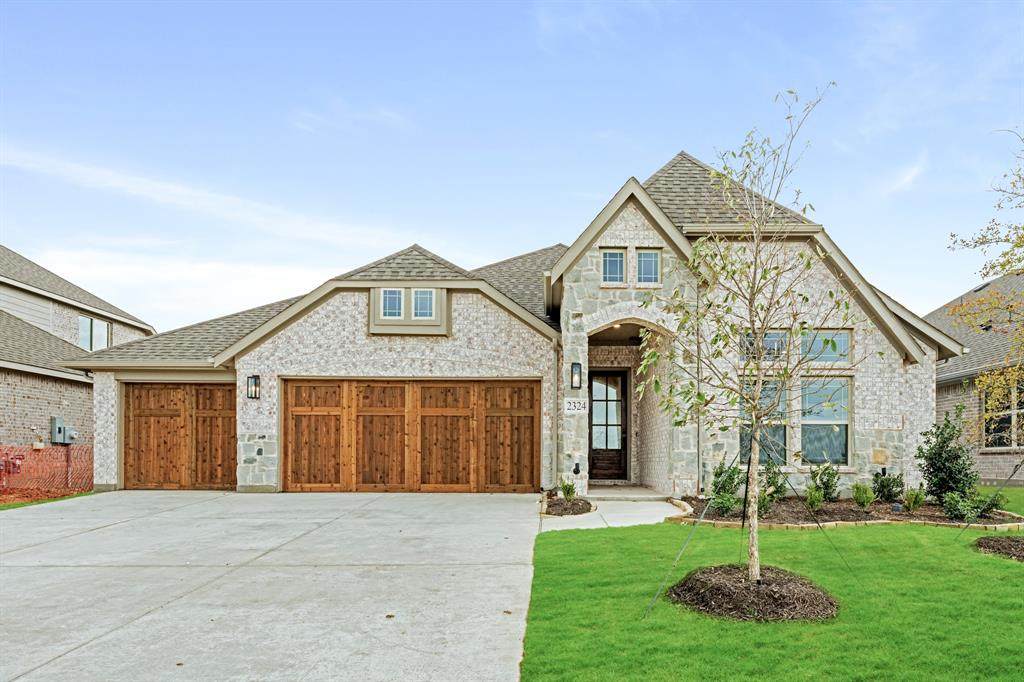 2324 Saint Andrews Way - Photo 1