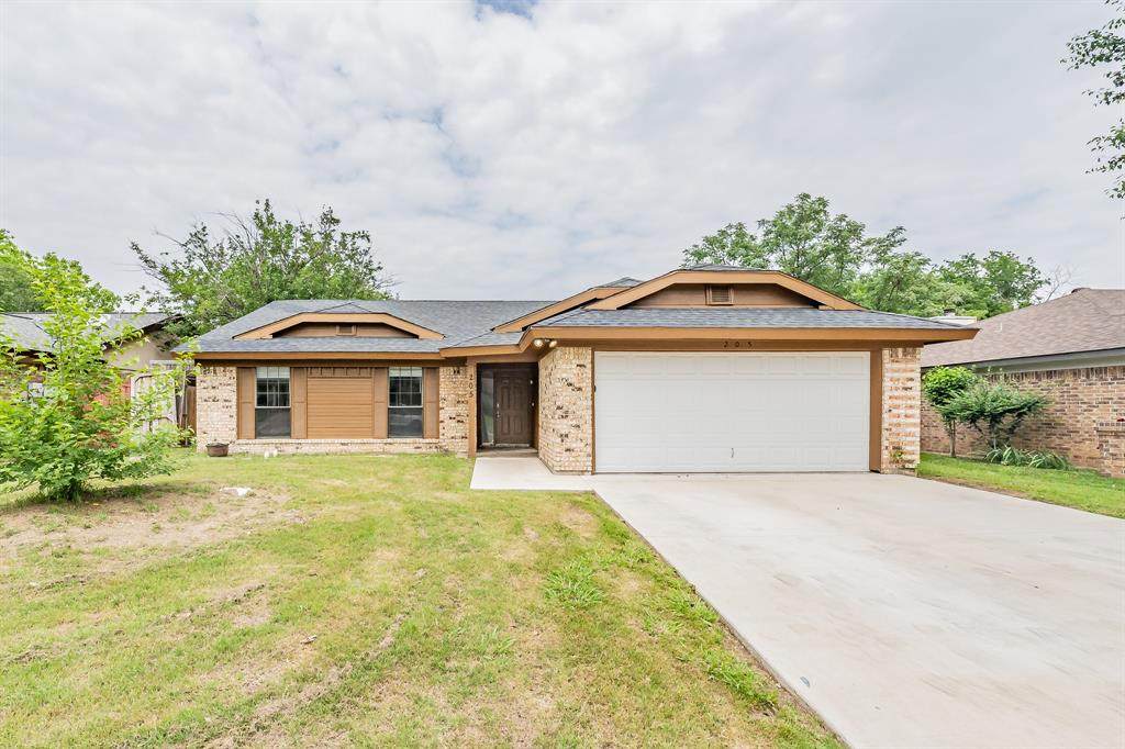 205 Kalmia Drive - Photo 1